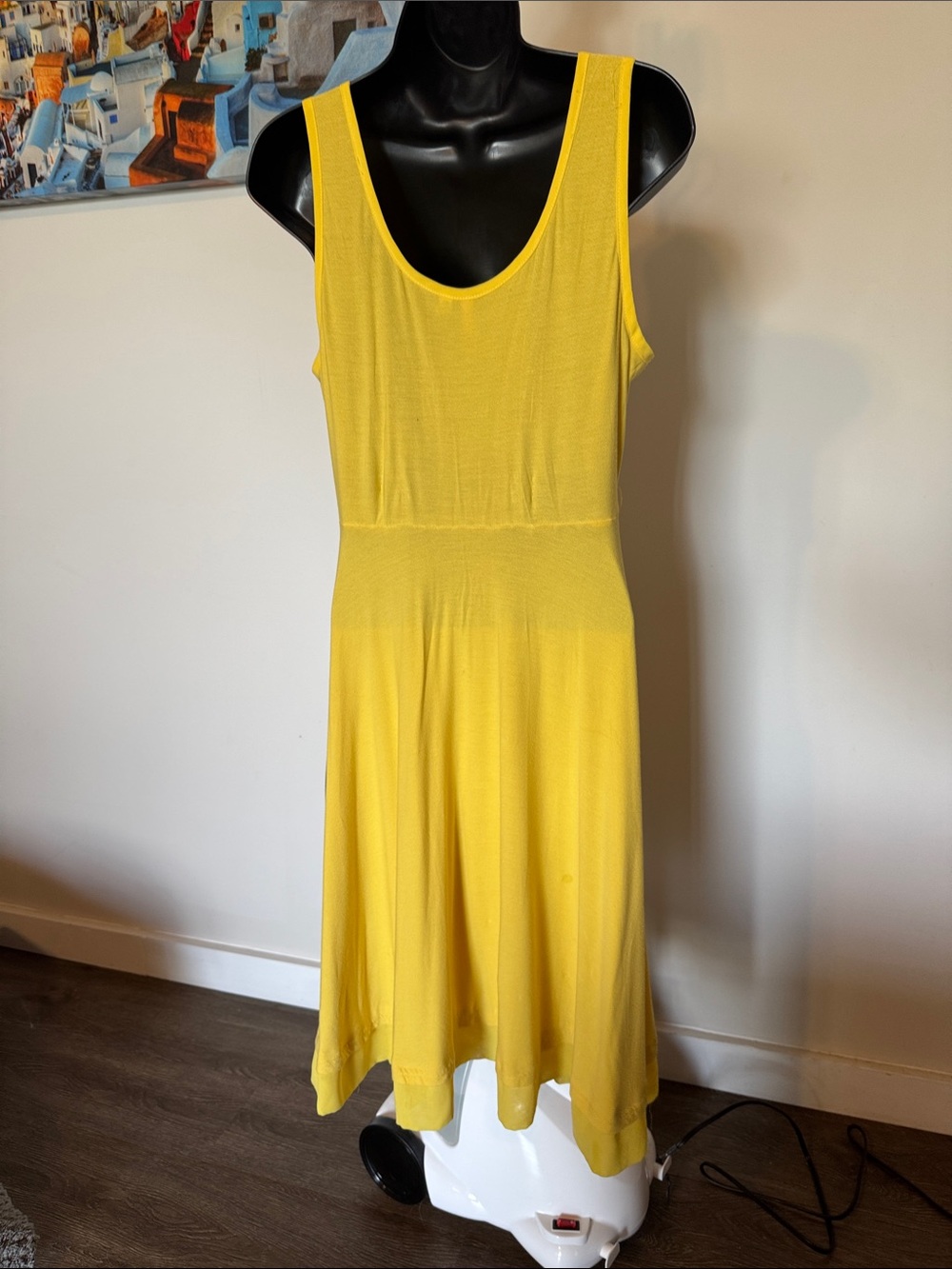 Sleeveless Yellow Midi Dress with Scoop Neck